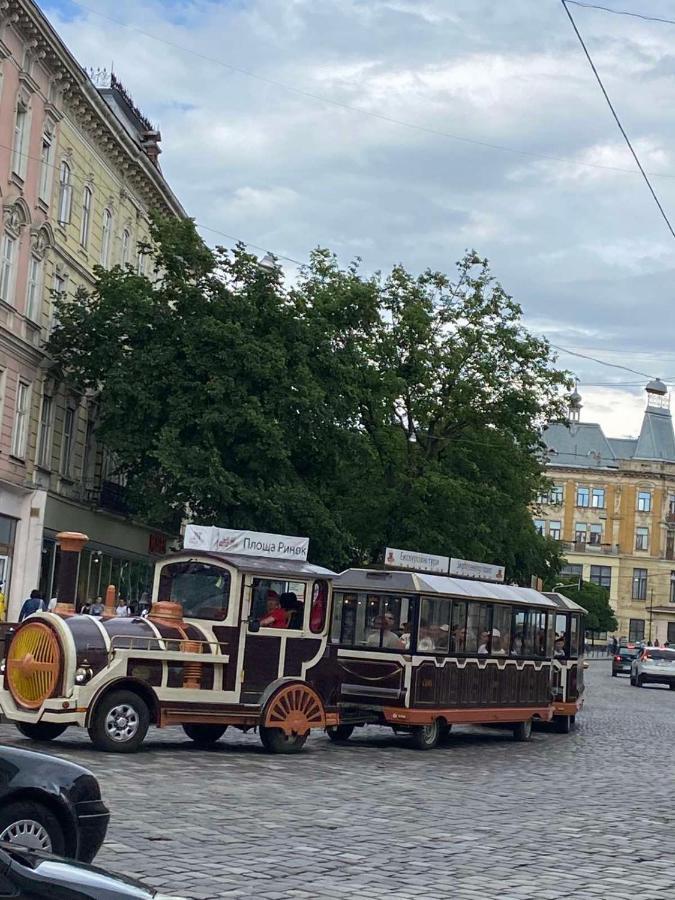 Вірменська 14 Центр З Балконом Не Далеко Від Ж Д Вокзалу Звітні Документи Leilighet Lviv Eksteriør bilde